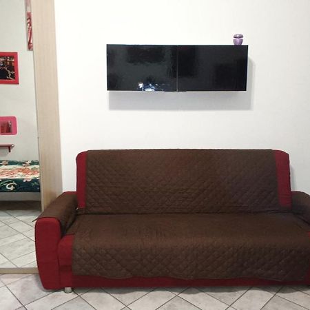 Casa Vacanze Completa Di Tutto E Anche Di Piu ليفورنو المظهر الخارجي الصورة